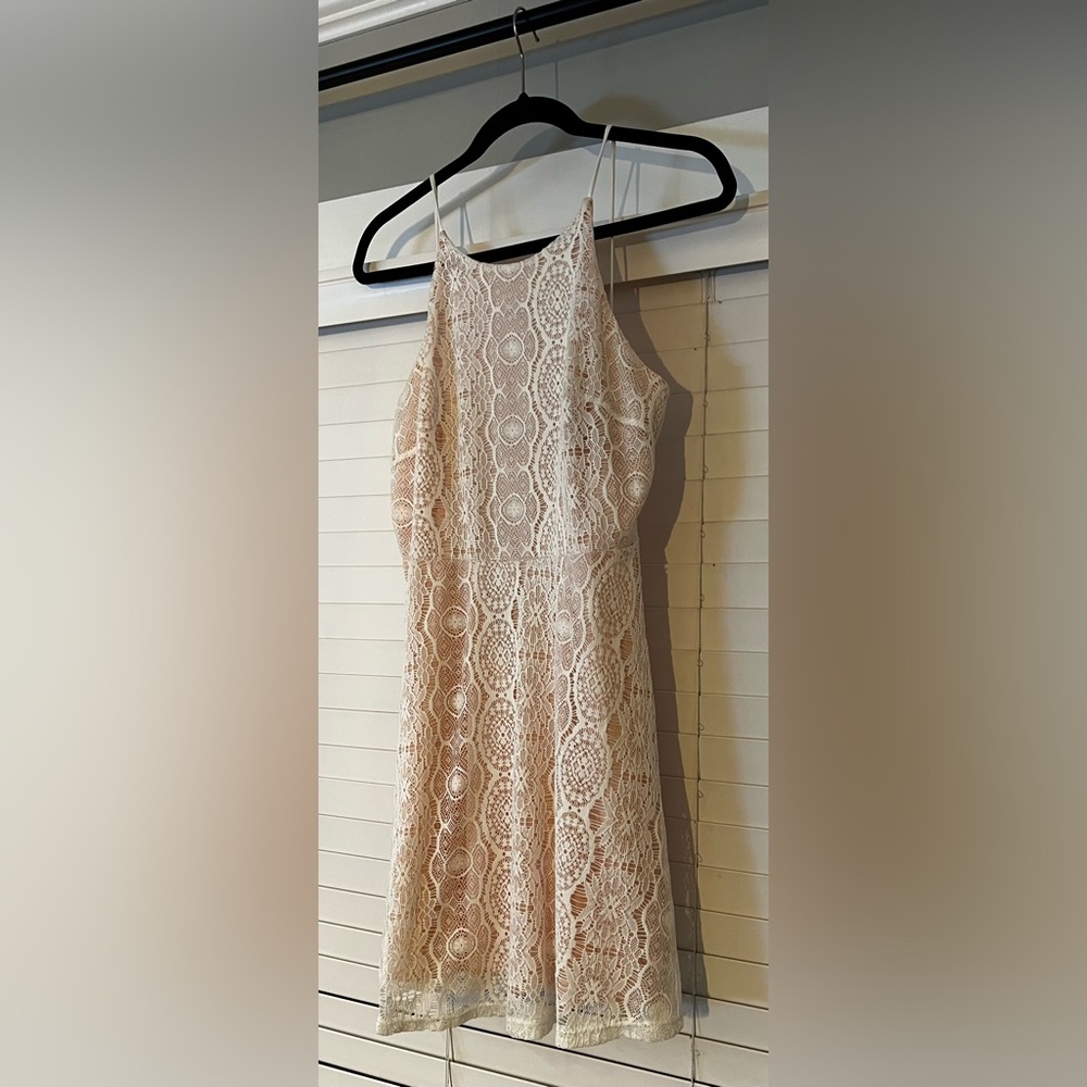 Light Pink and White Lace Aqua Dress
